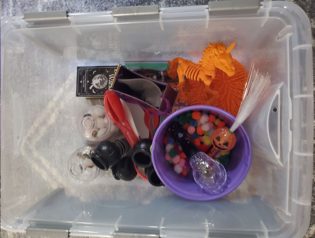 Fun Halloween Toys & Sensory Bin&nbsp;Inspiration